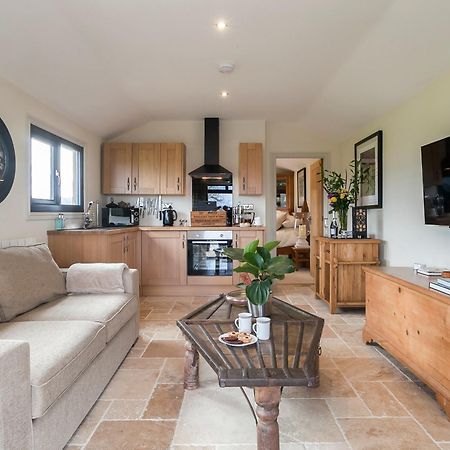 Holders Cottage Lassington Buitenkant foto
